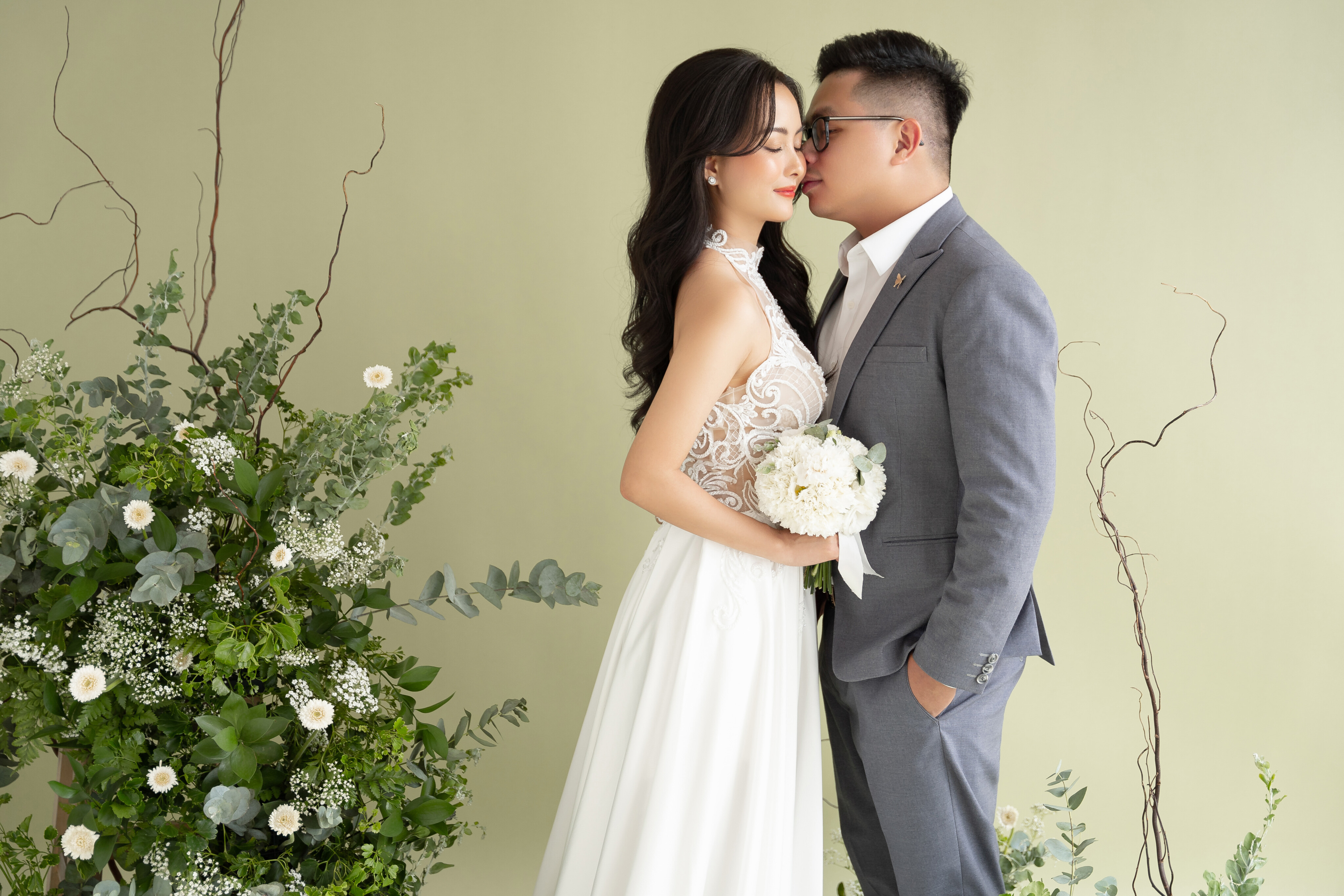 PRE-WEDDING | STUDIO | THUY TRANG & DANG KHOA