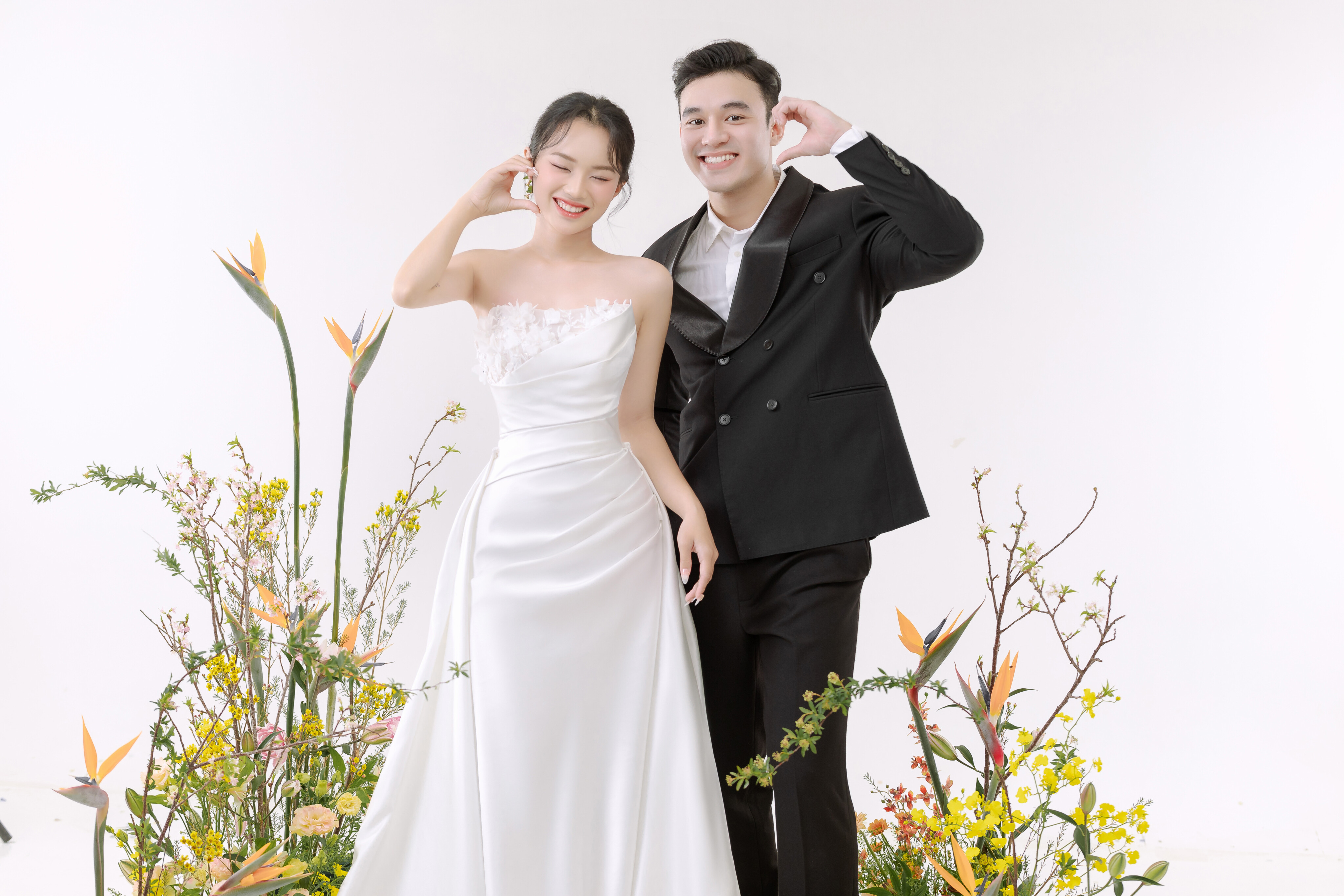 PRE-WEDDING | FLORAL STUDIO | HƯƠNG & THỊNH